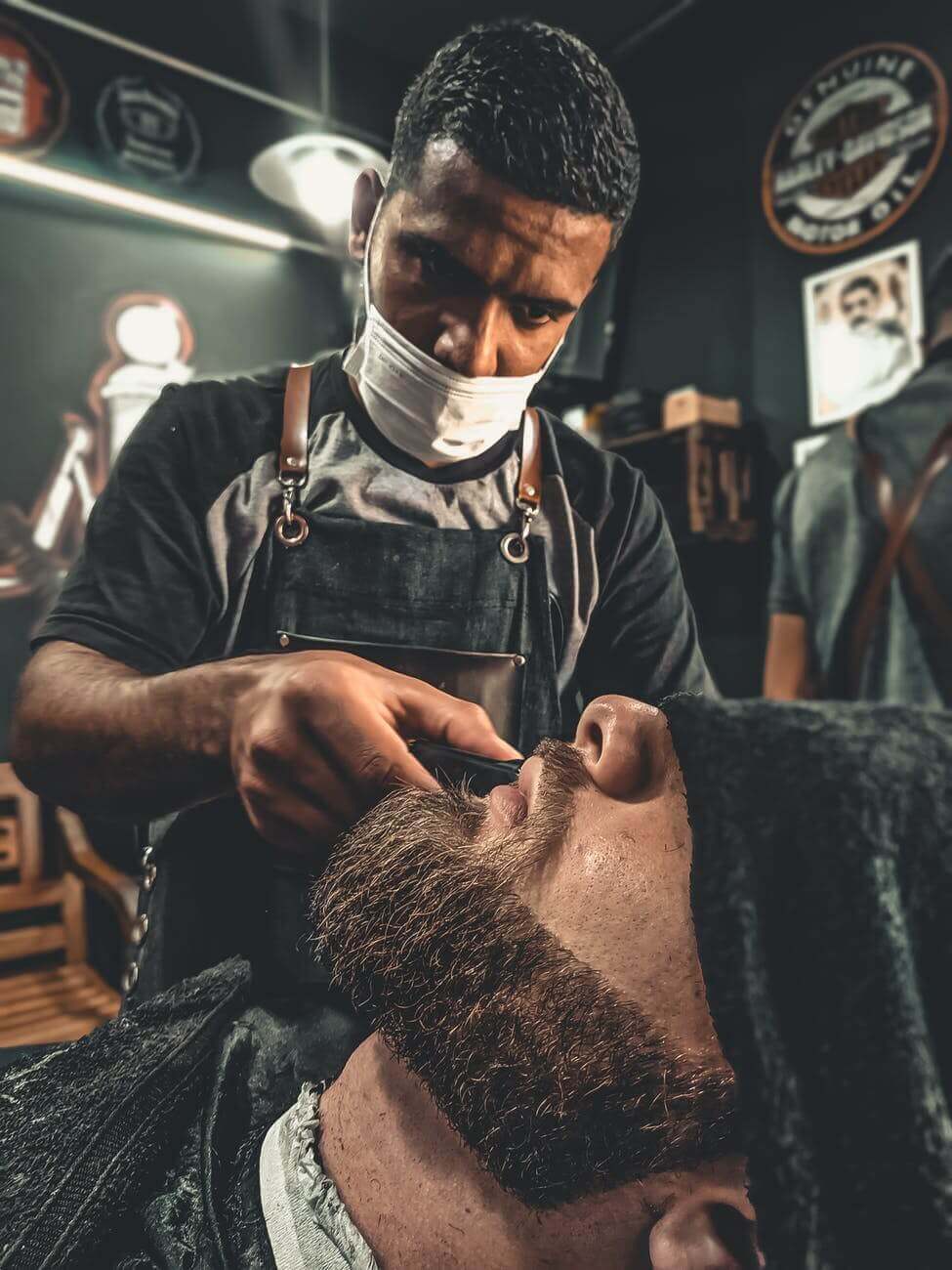  Bienvenue à Divi Saloon